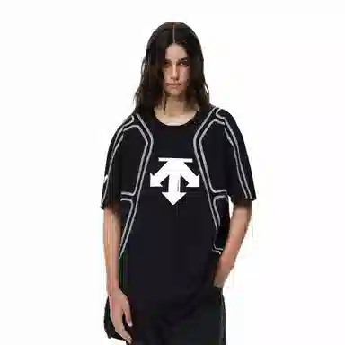 DESCENTE TOUGH logoT