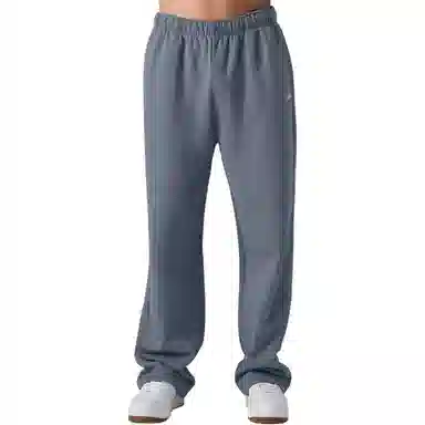 Alo Yoga JISOO Series