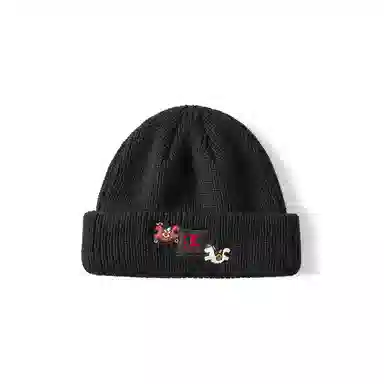 Champion Box Script Beanie Horse SS26