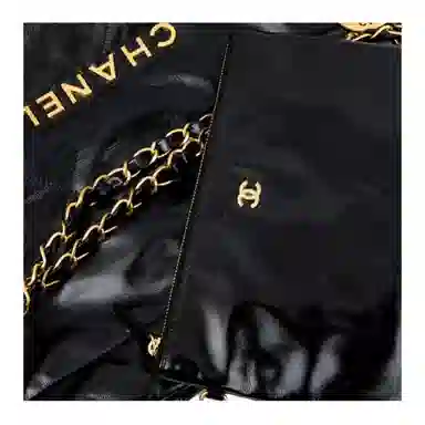 CHANEL 22 Bag Black