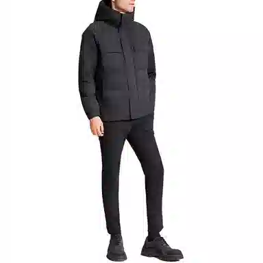 梦特娇 休闲防寒保暖连帽纯色经典羽绒服 男款