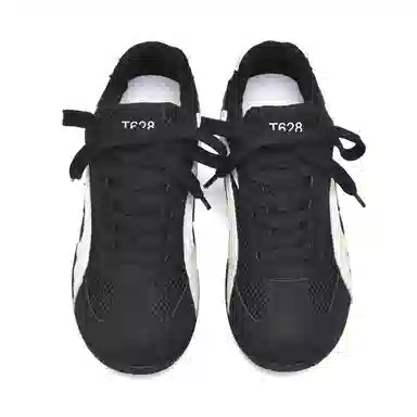 T628 Synthetic Leather Low Casual Sneakers