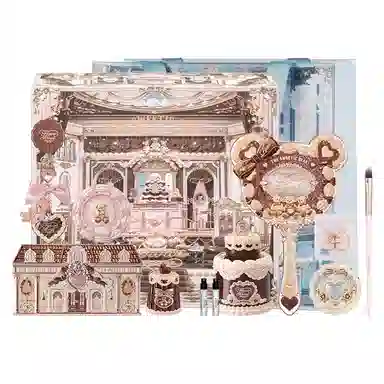 花知晓 甜心小熊系列彩妆套装礼盒 哑光清透自然