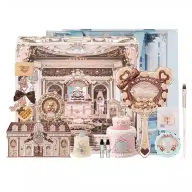 花知晓 甜心小熊系列彩妆套装礼盒 哑光清透自然