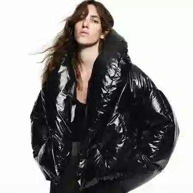 MOCO NOIR DELUXE COLLECTION