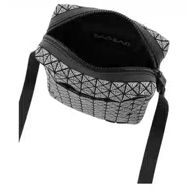 ISSEY MIYAKE Voyager