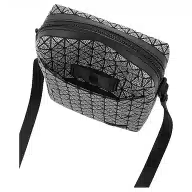 ISSEY MIYAKE Voyager