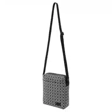 ISSEY MIYAKE Voyager