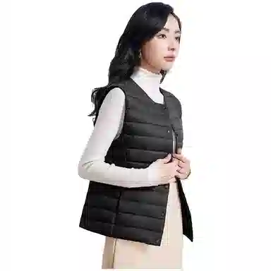 鸭鸭 纯色单排扣圆领无袖内搭外穿百搭日系极简风羽绒马甲 女款