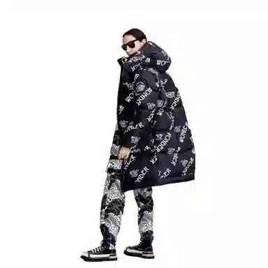 波司登 柔软时尚百搭潮流羽绒服 男女同款