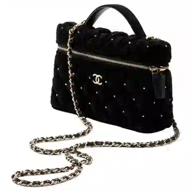 CHANEL 25K Velvet Quilted Bag