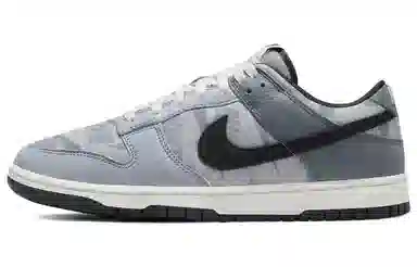 Nike Dunk Low SE "Copy/Paste"