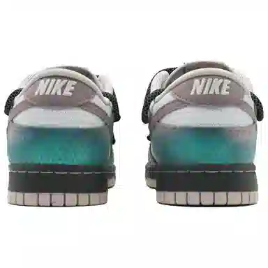 Nike Dunk Low SE "Medium Ash"