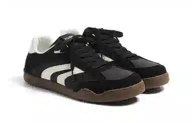 HUANQIU Classic Low Top Sneakers Black