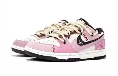 Nike Dunk Low "Double Swoosh"