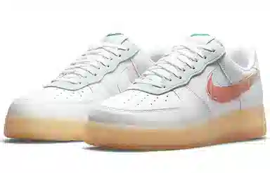 Nike Air Force 1 Flyleather