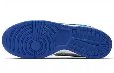 Supreme x Nike Dunk SB Hyper Royal