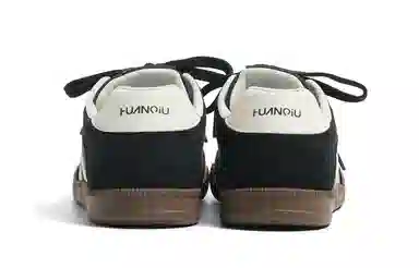 HUANQIU Classic Low Top Sneakers Black