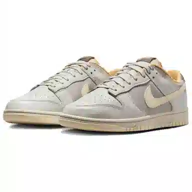 Nike Dunk Low "Light Bone"
