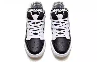 Li-Ning x Disney Muppets Kermit