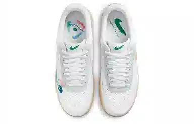 Nike Air Force 1 Flyleather