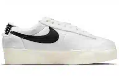 Nike Blazer Low Platform White