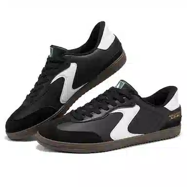 Skechers Court Classics