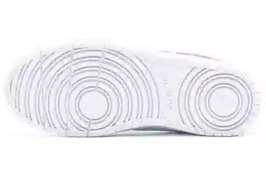 Nike Court Borough Low