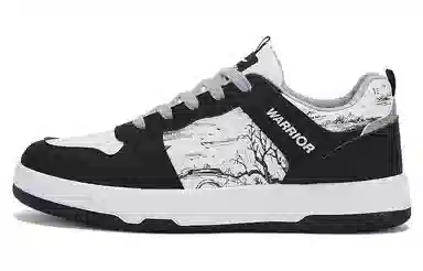 Warrior Low Black White
