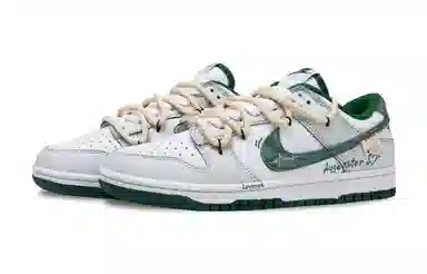 Nike Dunk "Green Love"