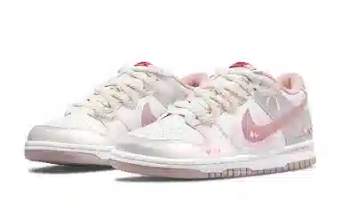 Nike Dunk Pink Velvet