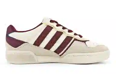 adidas Courtic
