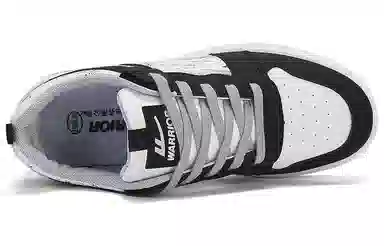 Warrior Low Black White