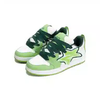 GLO BULL Low Top White Green