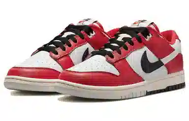 Nike Dunk Low "Chicago Split"