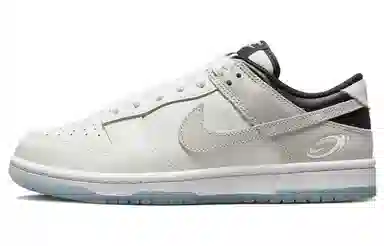 Nike Dunk Low "Supersonic"
