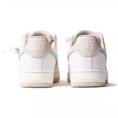 Nike Air Force 1 '07 Low Pink