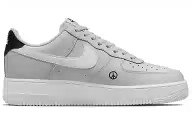 Nike Air Force 1 Low 07 LV8 2