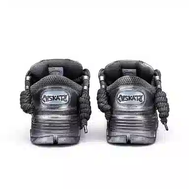 CN Skate Silver Black