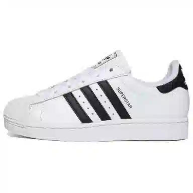 adidas Superstar