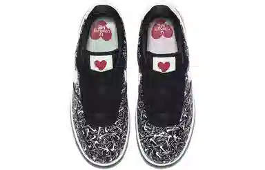 Nike Air Force 1 Low "Valentine's Day" 2020