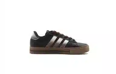 adidas Daily 4.0