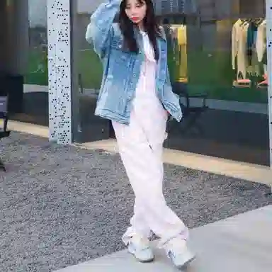 Ruby Scott Low Sneakers Blue