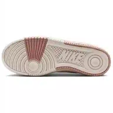 Nike Gamma Force Beige