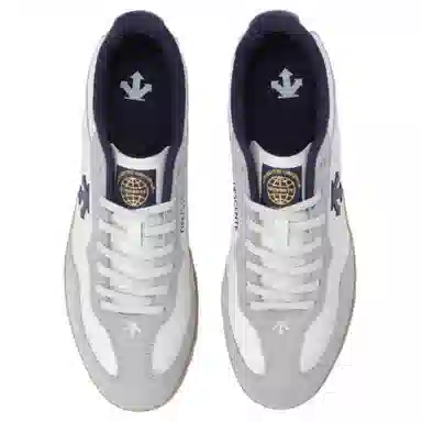 DESCENTE Sport Style