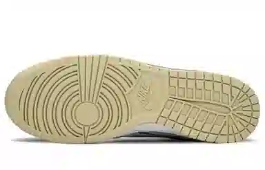 Nike Dunk Low Mocha Brown