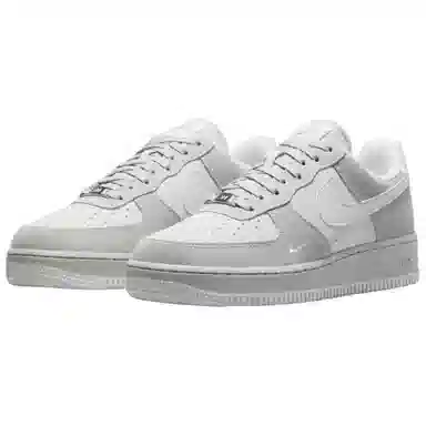 Nike Air Force 1 Low "Light Smoke Grey"