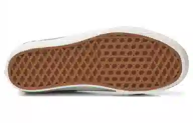 Vans Old Skool Pig Suede Sherpa Stackform