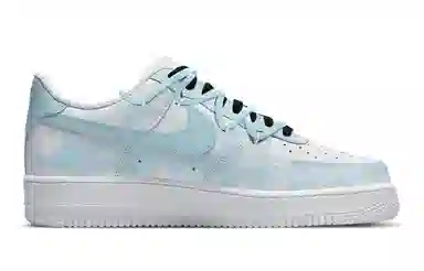 Nike Air Force 1 '07