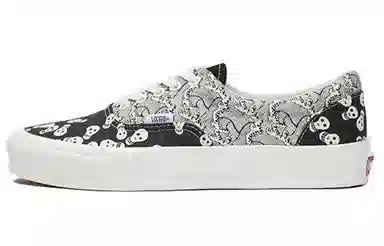 Vans Era Black Skull